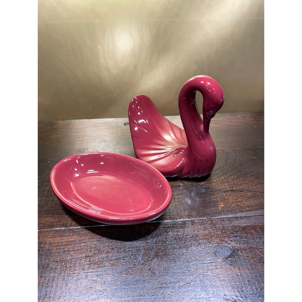 Vintage Ceramic Swan‎ Towel and Soap Dish Holder
